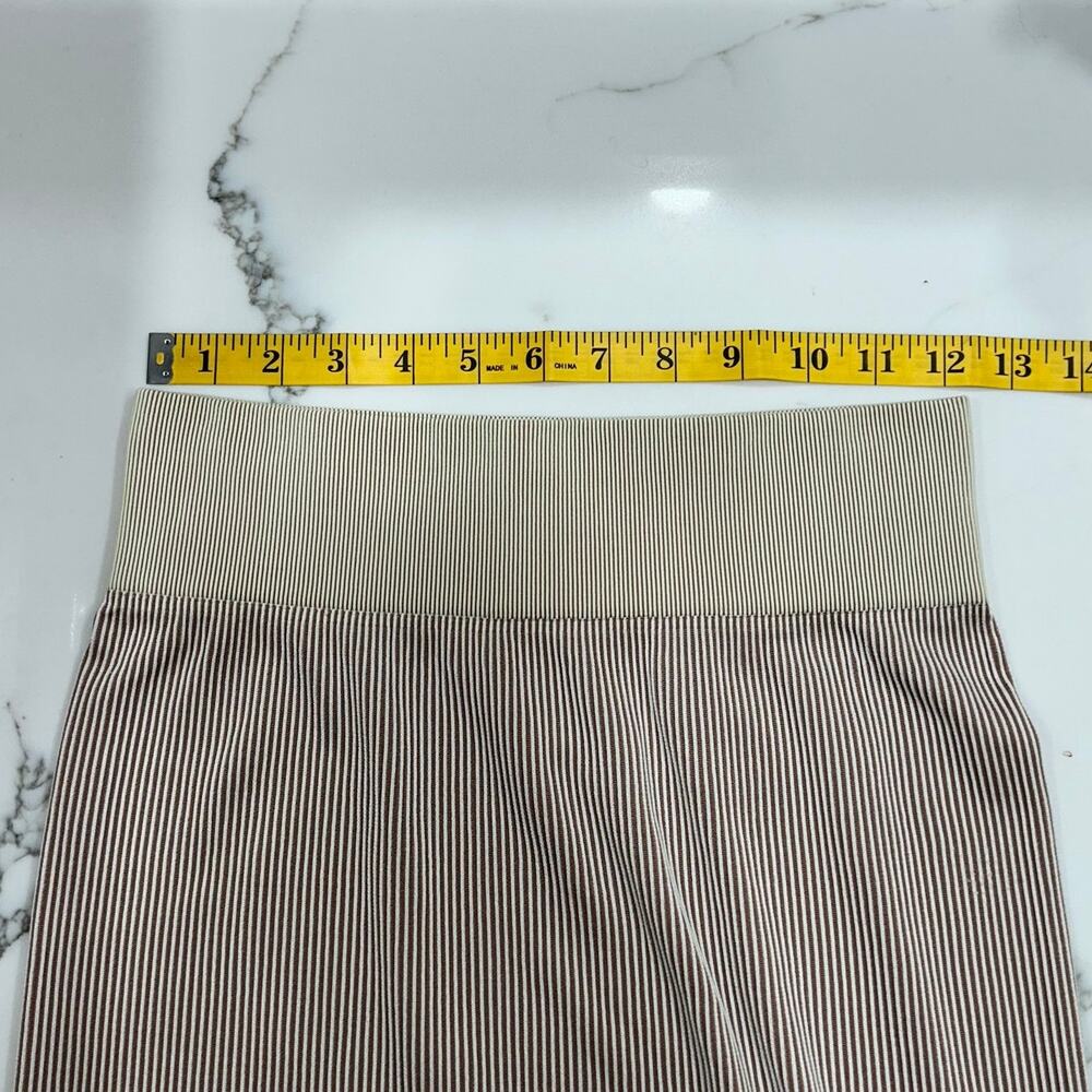 Nike Air Ribbed Tight Fit Skirt - Small - Picture 6 of 8